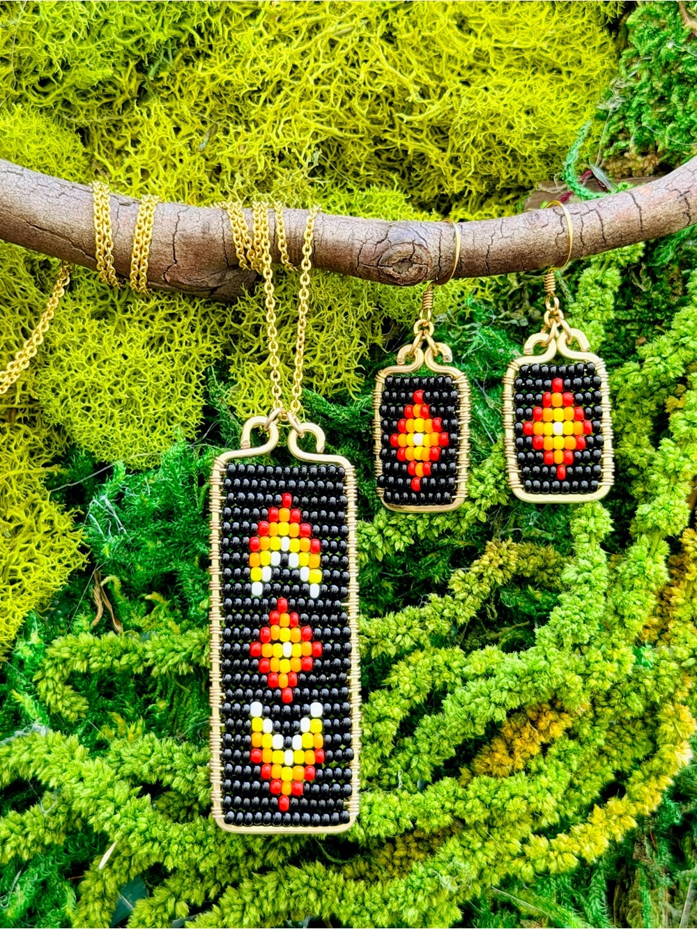 Black Beaded Necklace and Earring Set - Gold Plated